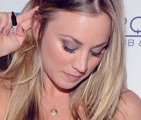 Kaley Cuoco ya no está comprometida Kaley Cuoco ya no está comprometida