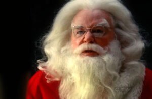 Dakin Matthews hizo de Santa en «Castle» y repite en «The Big Bang Theory»