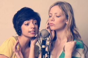 Kate Micucci y la «Canción para Bernadette» de Howard