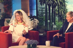 Kaley Cuoco se casa en el programa de Ellen DeGeneres