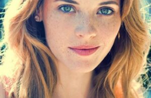 Katie LeClerc regresa a The Big Bang Theory ¿por Raj?