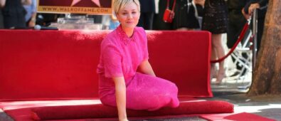 Kaley Cuoco recibe su estrella en el Paseo de la Fama de Hollywood Kaley Cuoco recibe su estrella en el Paseo de la Fama de Hollywood