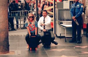 Kaley Cuoco vs. Jimmy Kimmel: Suicase Race