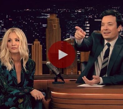 Kaley Cuoco canta el tema central de The Big Bang Theory