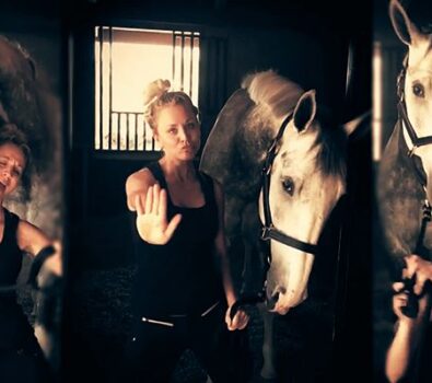 Kaley se divierte versionando Poker Face de Lady Gaga – la imagen de la semana Kaley se divierte versionando Poker Face de Lady Gaga – la imagen de la semana