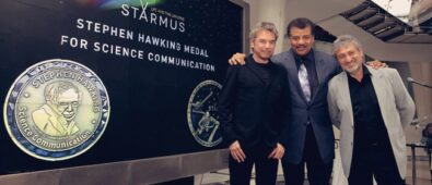 The Big Bang Theory recibe la Medalla Stephen Hawking a la difusión de la ciencia