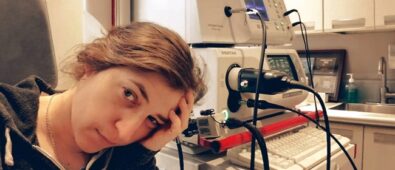 Mayim Bialik sin voz durante un mes