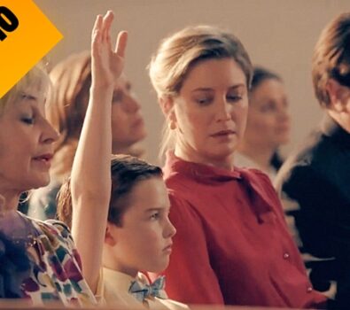 Young Sheldon: Sinopsis, imágenes y videos promocionales de 1×02: Rockets, Communist and the Dewey Decimal System