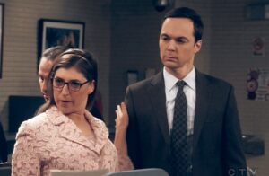 Un sector de los escritores de The Big Bang Theory no quiere que Sheldon Cooper se case con Amy,.. ni con nadie