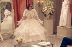 Mayim Bialik no está segura sobre cuánto le gustó usar un vestido de novia en The Big Bang Theory