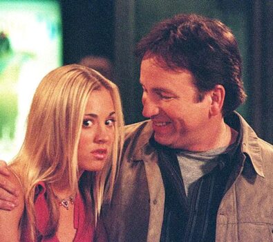 Kaley Cuoco honra a John Ritter en un nuevo aniversario de su fallecimiento