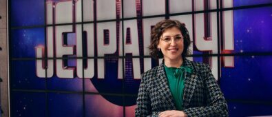 Actriz de The Big Bang Theory debuta como presentadora invitada de Jeopardy