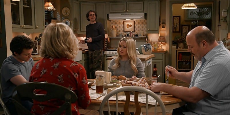 Georgie y Mandy 1x11, tensión en la familia McAllister