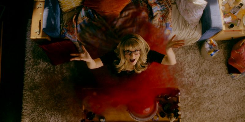 Stuart Fails 1x03 Bernadette resurge