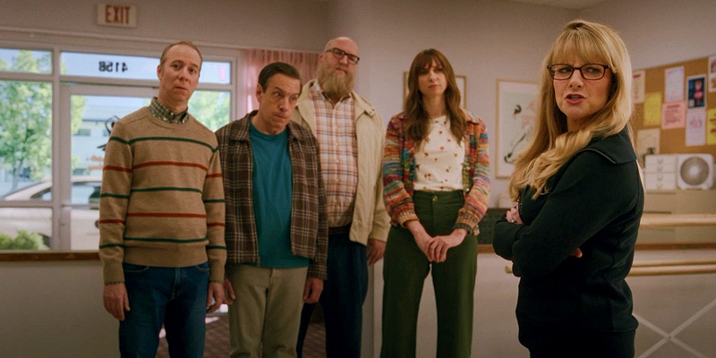 Stuart Fails 1x07 la academia de Bernadette